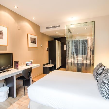 Petit Palace Chueca Madrid Ngoại thất bức ảnh