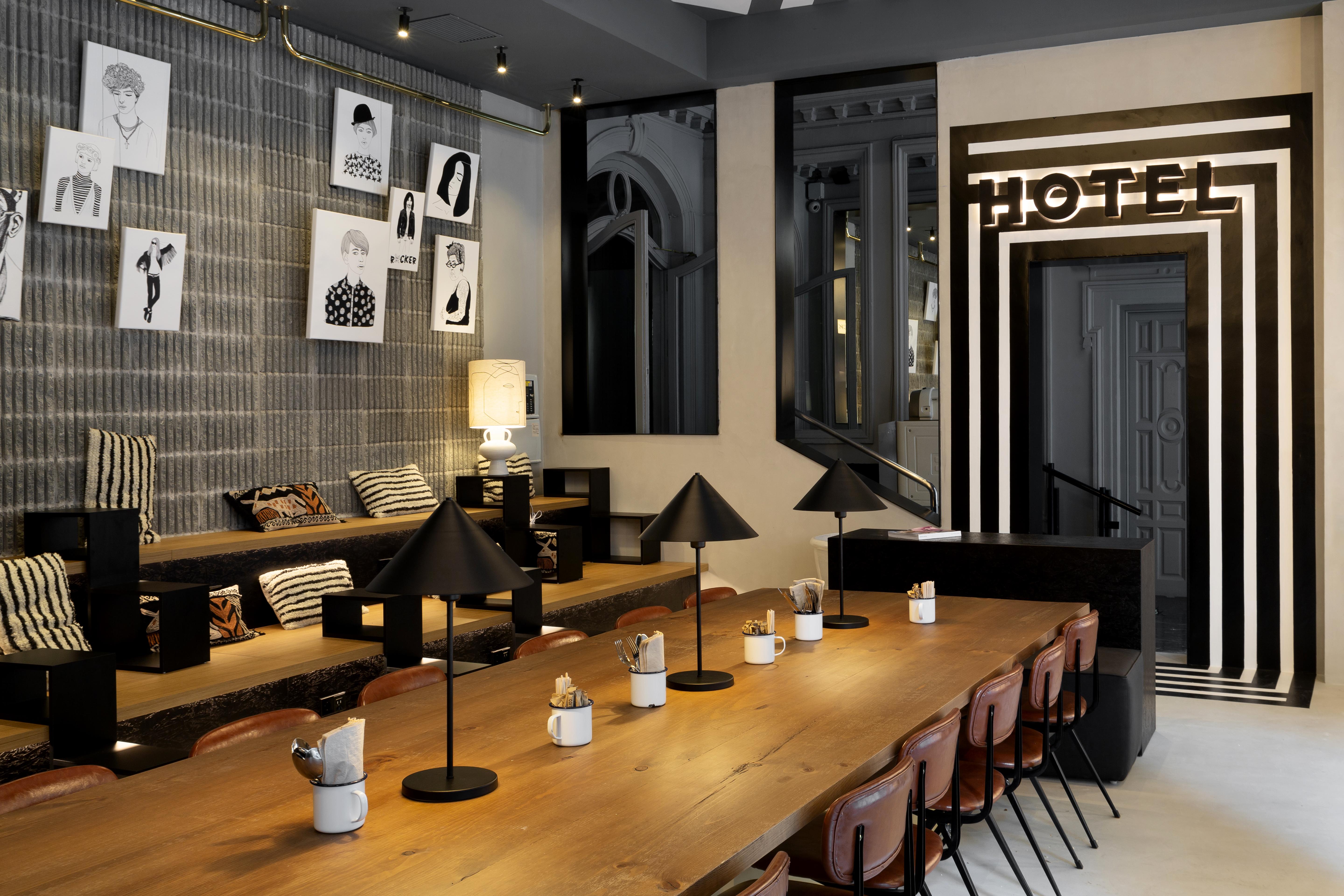 Petit Palace Chueca Madrid Ngoại thất bức ảnh