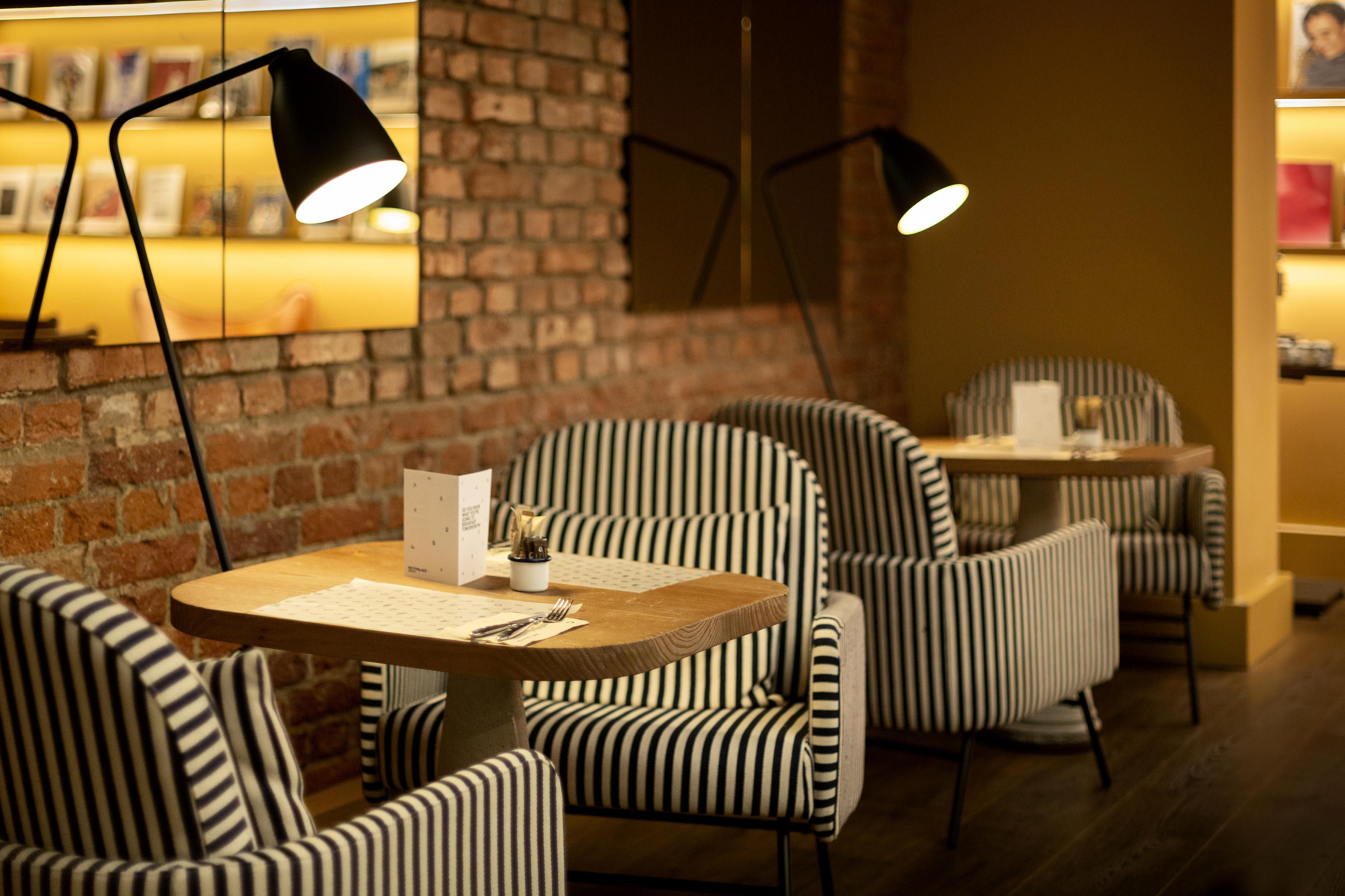 Petit Palace Chueca Madrid Ngoại thất bức ảnh