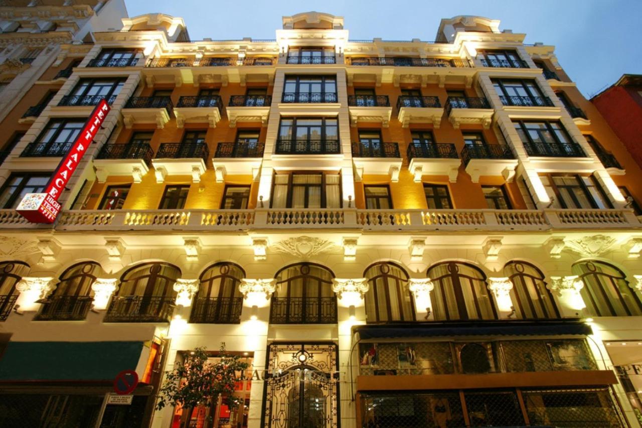 Petit Palace Chueca Madrid Ngoại thất bức ảnh