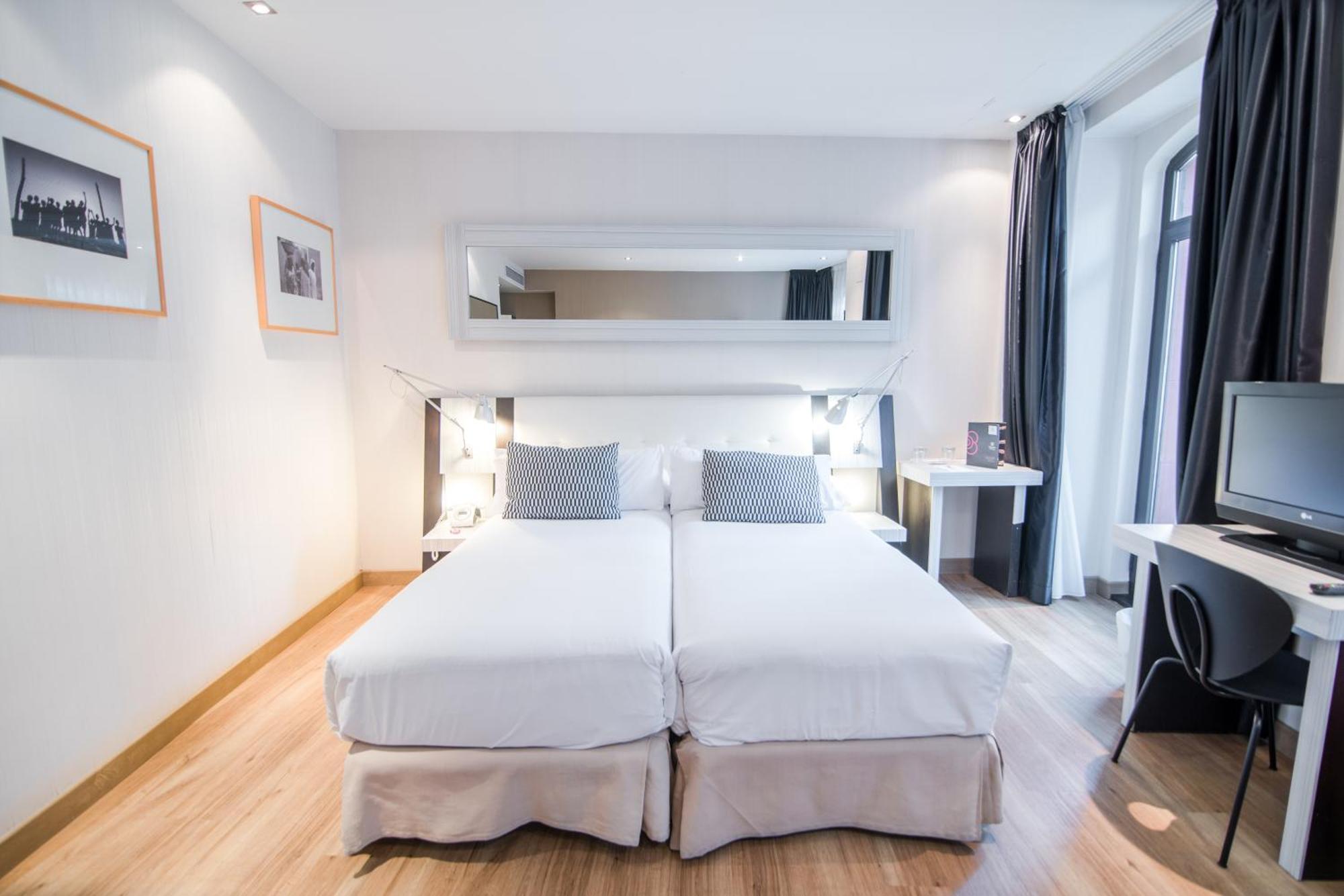 Petit Palace Chueca Madrid Phòng bức ảnh