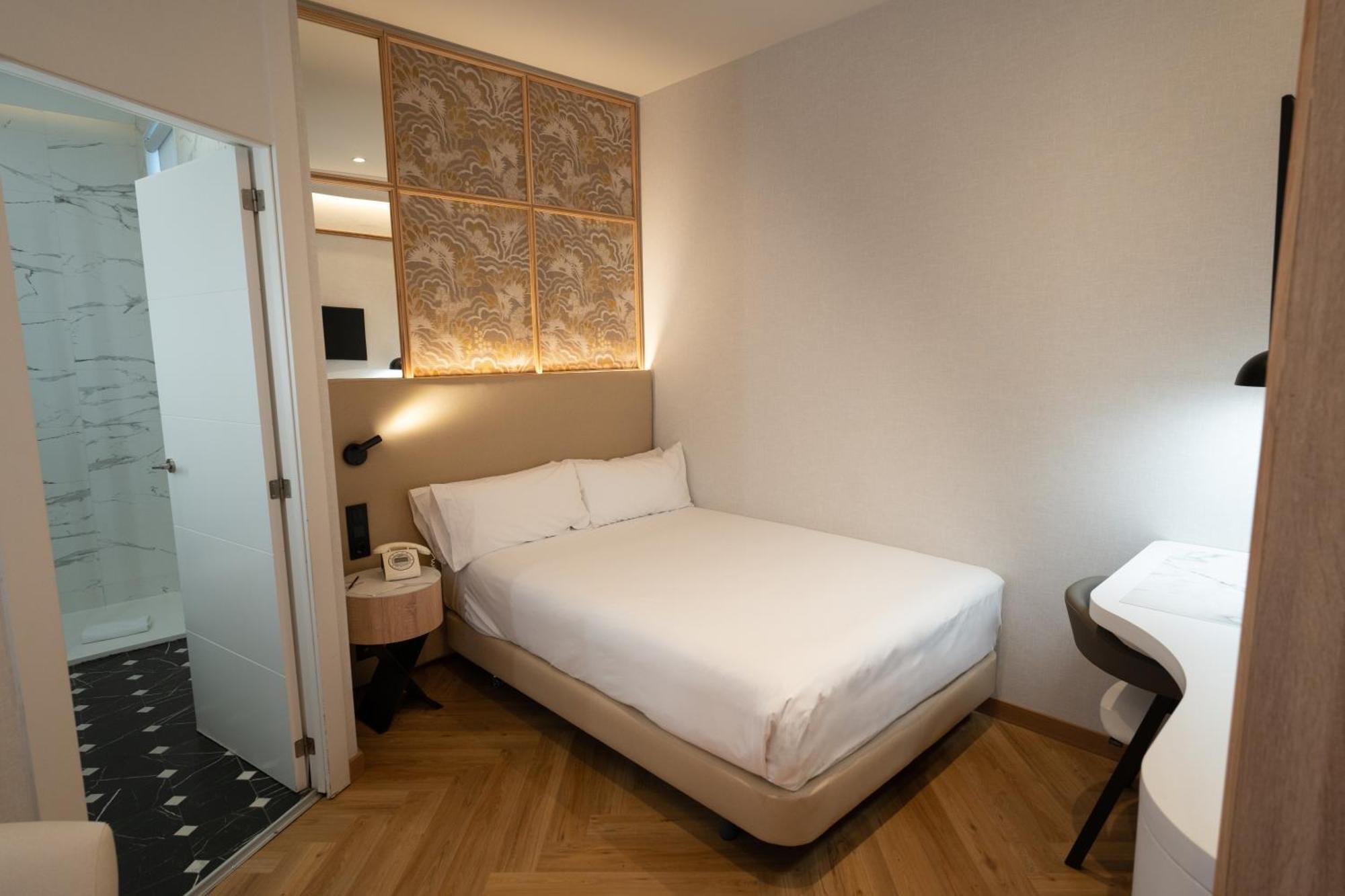 Petit Palace Chueca Madrid Ngoại thất bức ảnh