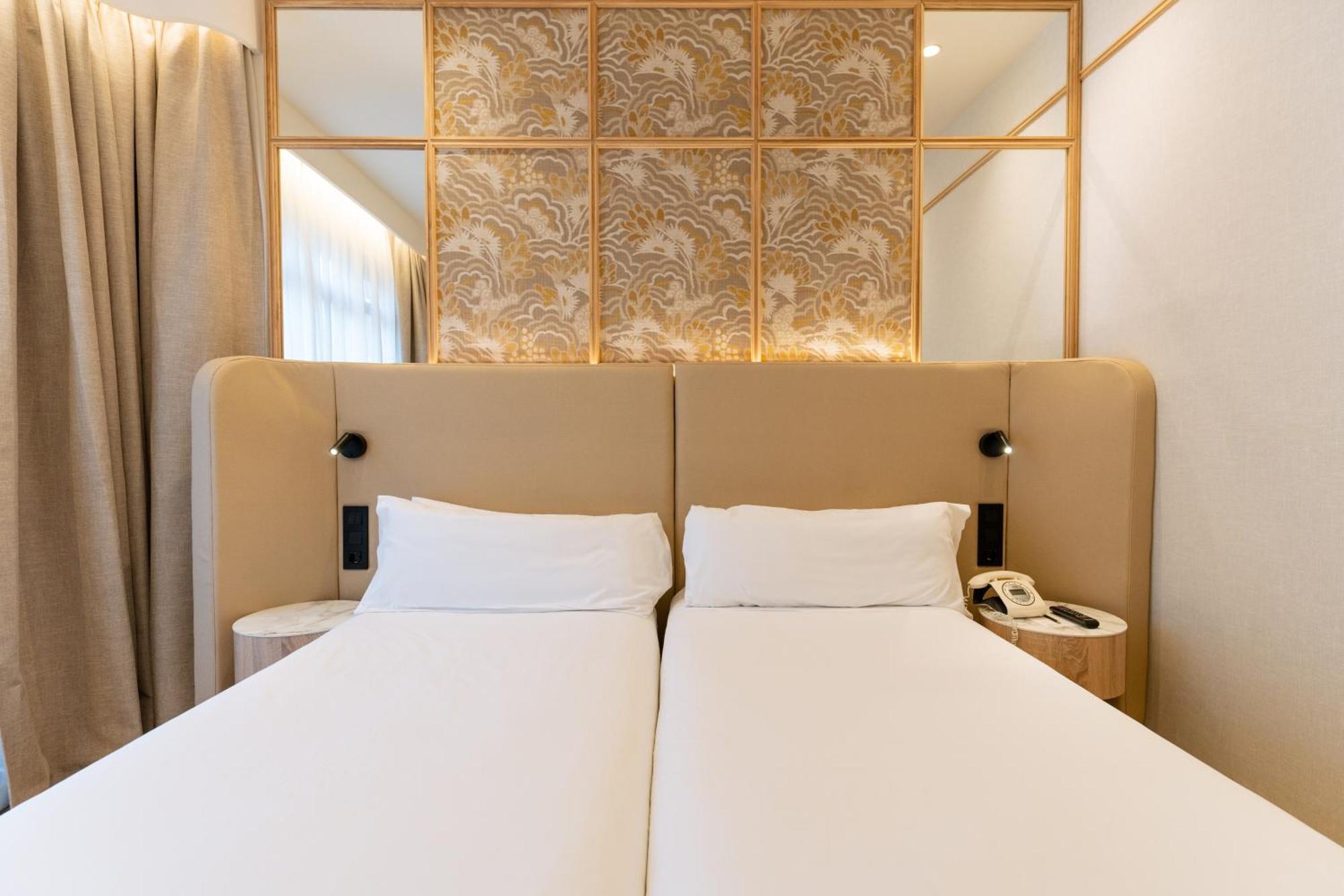 Petit Palace Chueca Madrid Ngoại thất bức ảnh