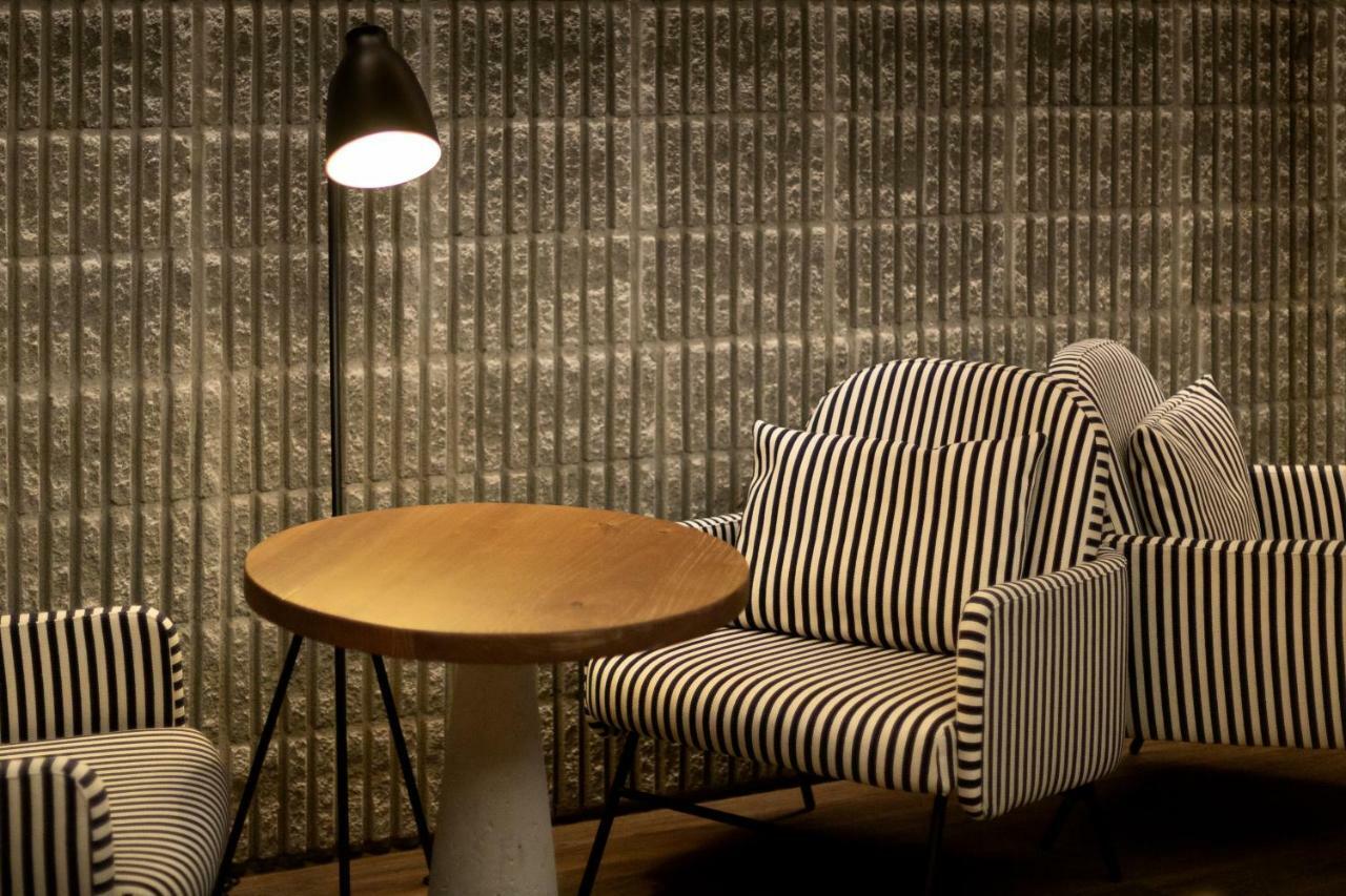 Petit Palace Chueca Madrid Ngoại thất bức ảnh